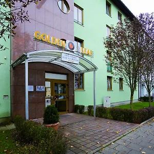 Perlach Allee By Blattl Hotell